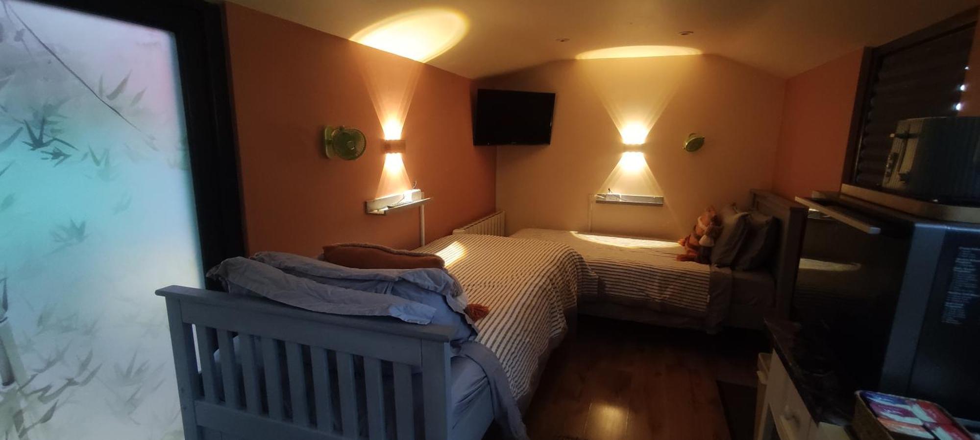 Richmond Lane Guest House - Aa Accredited Romsey Esterno foto